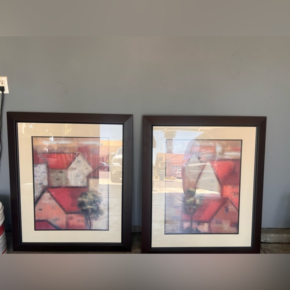 Two large frames from new century great condition. - Picture 2 of 2